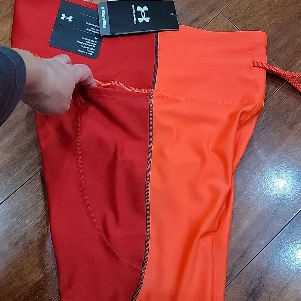 NWT Under Armour ankle leggings - Picture 11 of 16